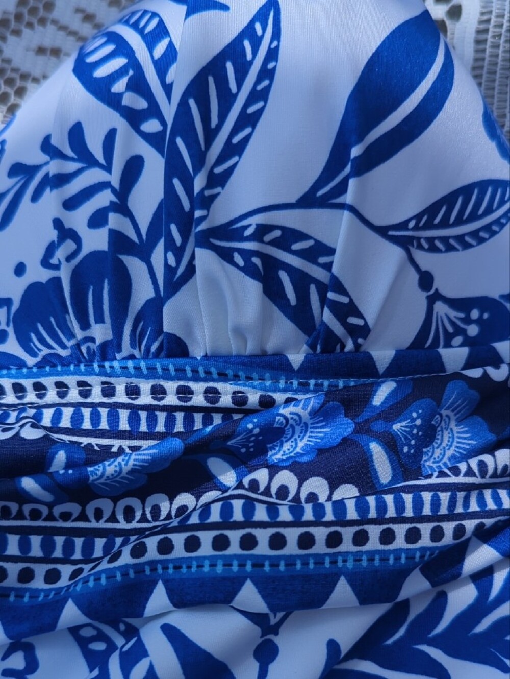 Gibson Latimer Blue & White Floral Swim One-Piece - Picture 4 of 6